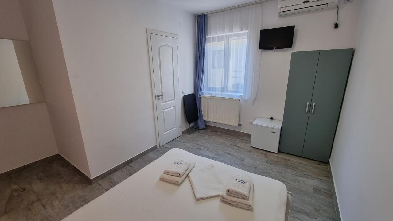 Vila Dumio Hotel Западен Ефорие Екстериор снимка