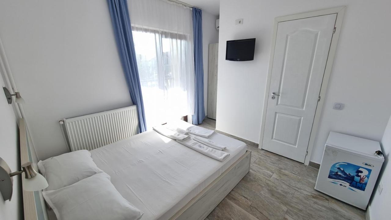 Vila Dumio Hotel Западен Ефорие Екстериор снимка