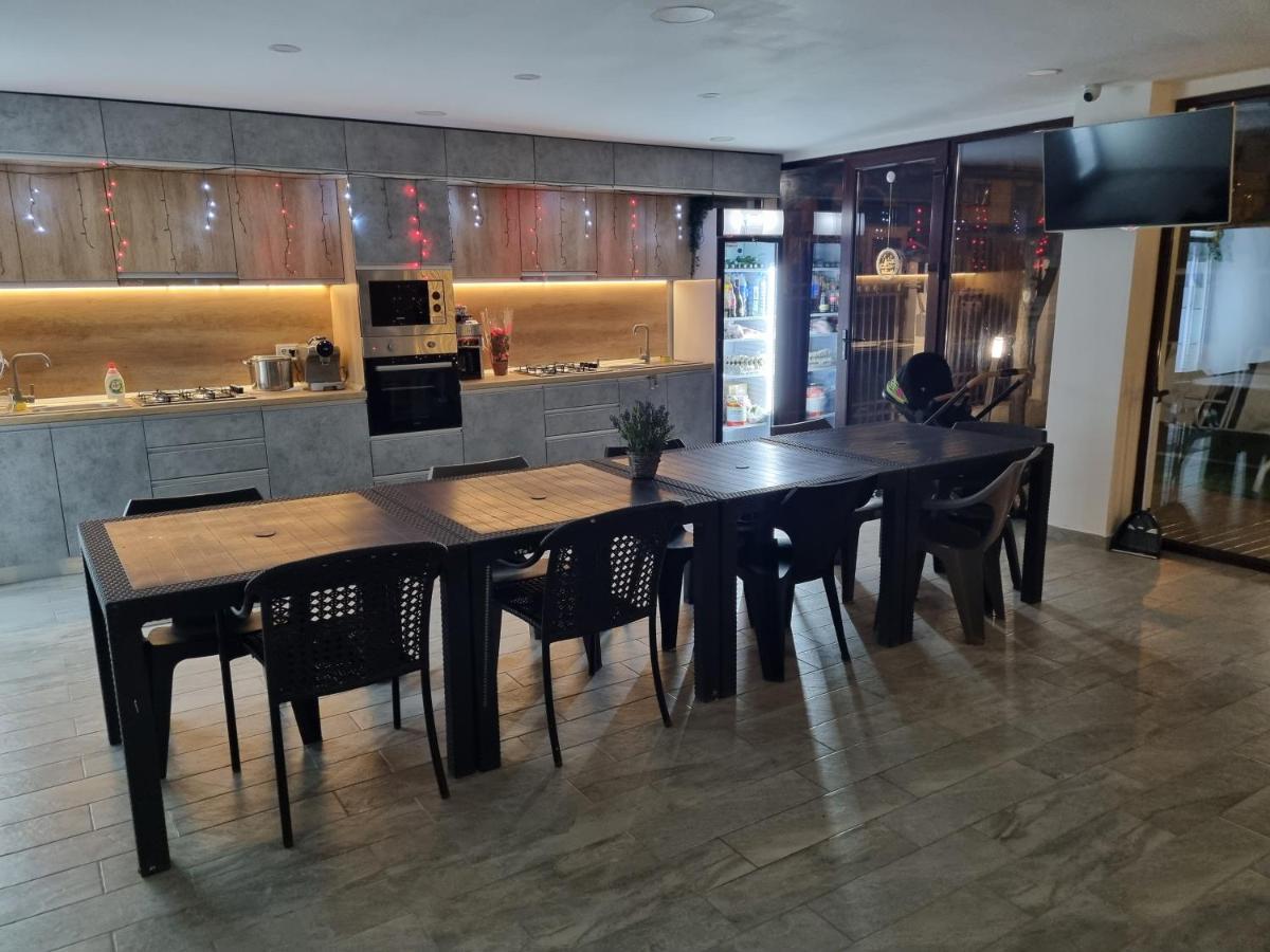 Vila Dumio Hotel Западен Ефорие Екстериор снимка