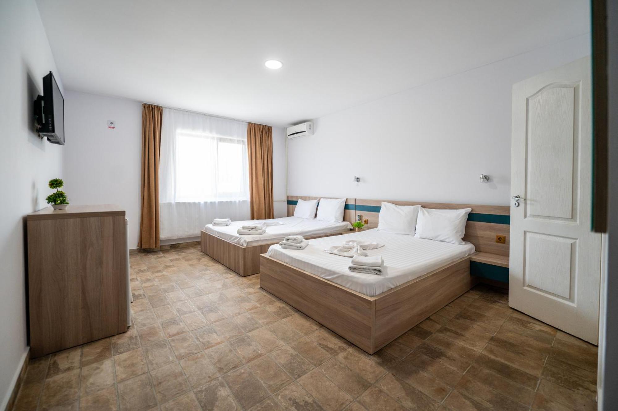 Vila Dumio Hotel Западен Ефорие Екстериор снимка