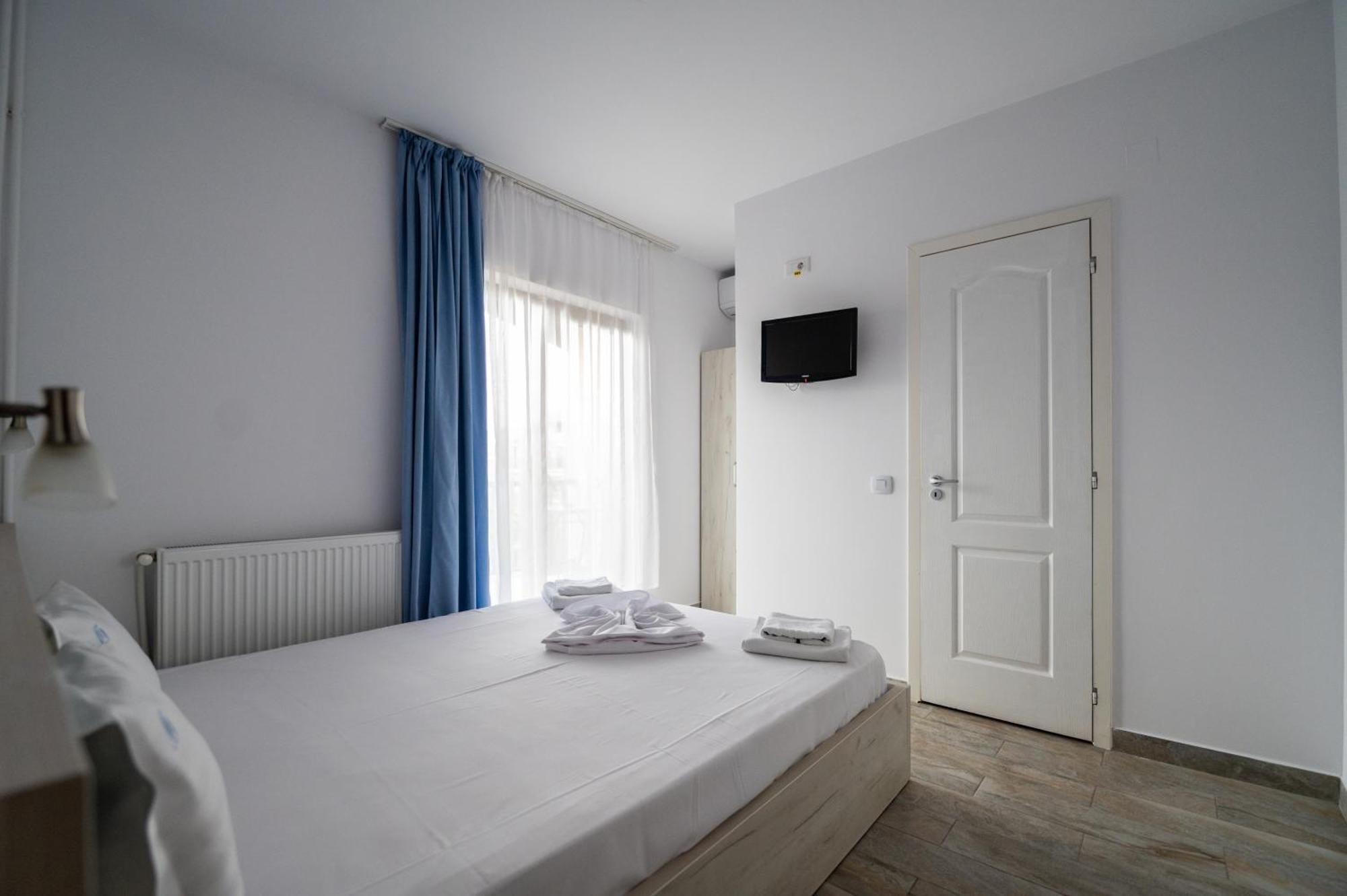 Vila Dumio Hotel Западен Ефорие Екстериор снимка