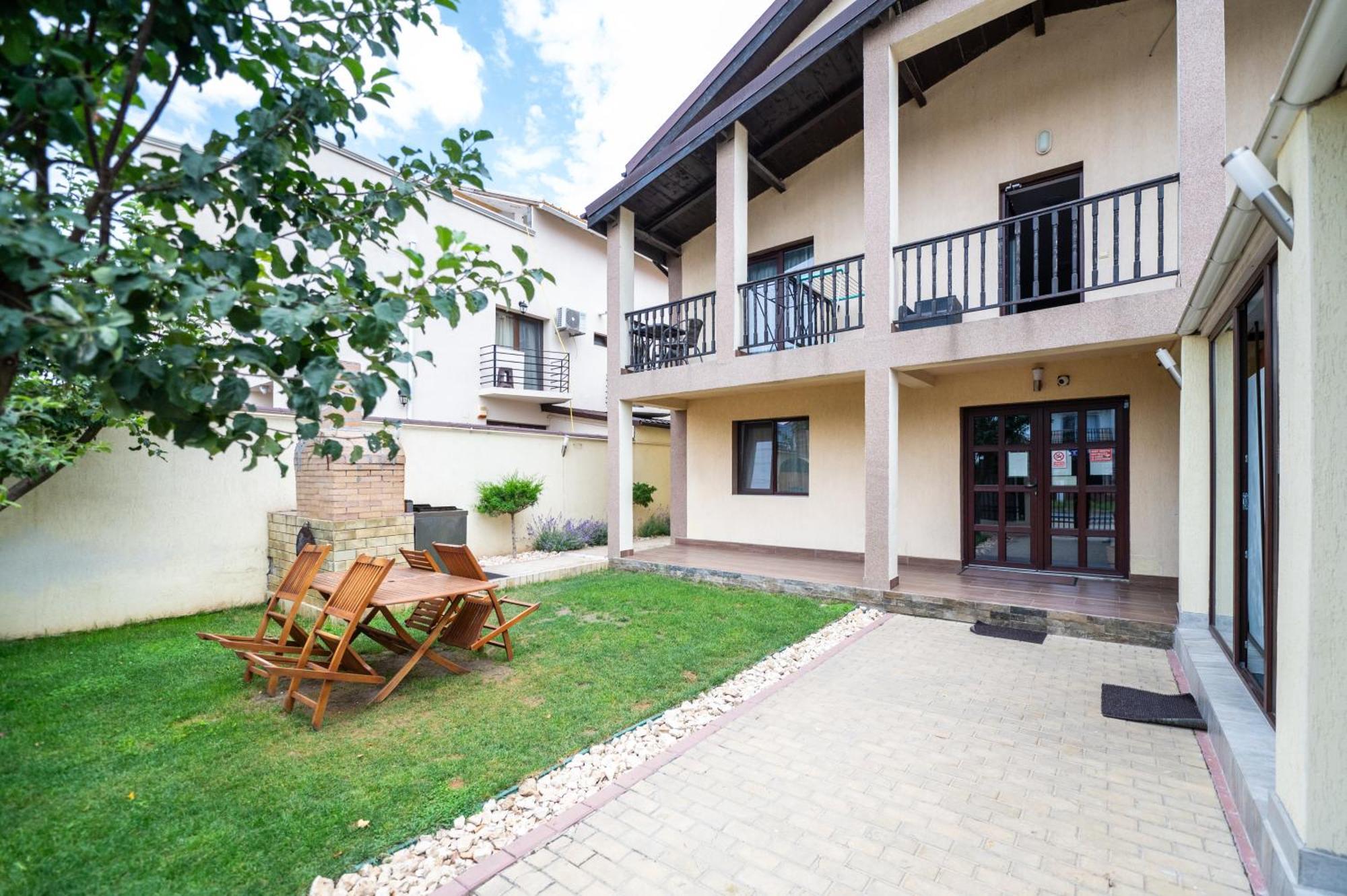 Vila Dumio Hotel Западен Ефорие Екстериор снимка